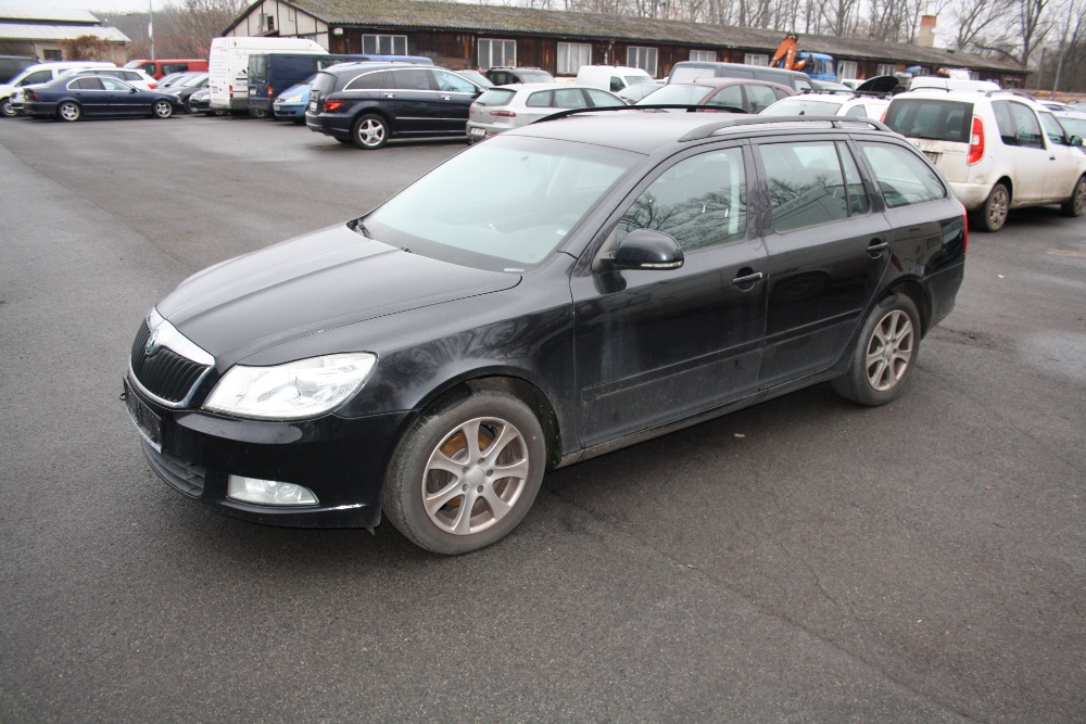 Autovrak Škoda Octavia II Combi Facelift