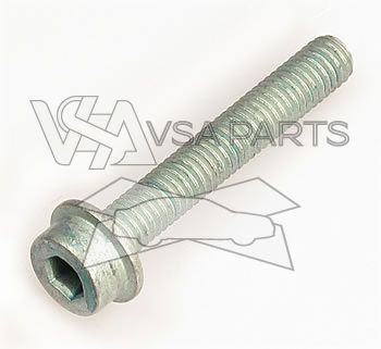 Šroub M6x38