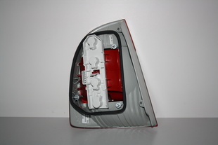 Pravé zadní světlo Superb I facelift 3U5945112A - HELLA