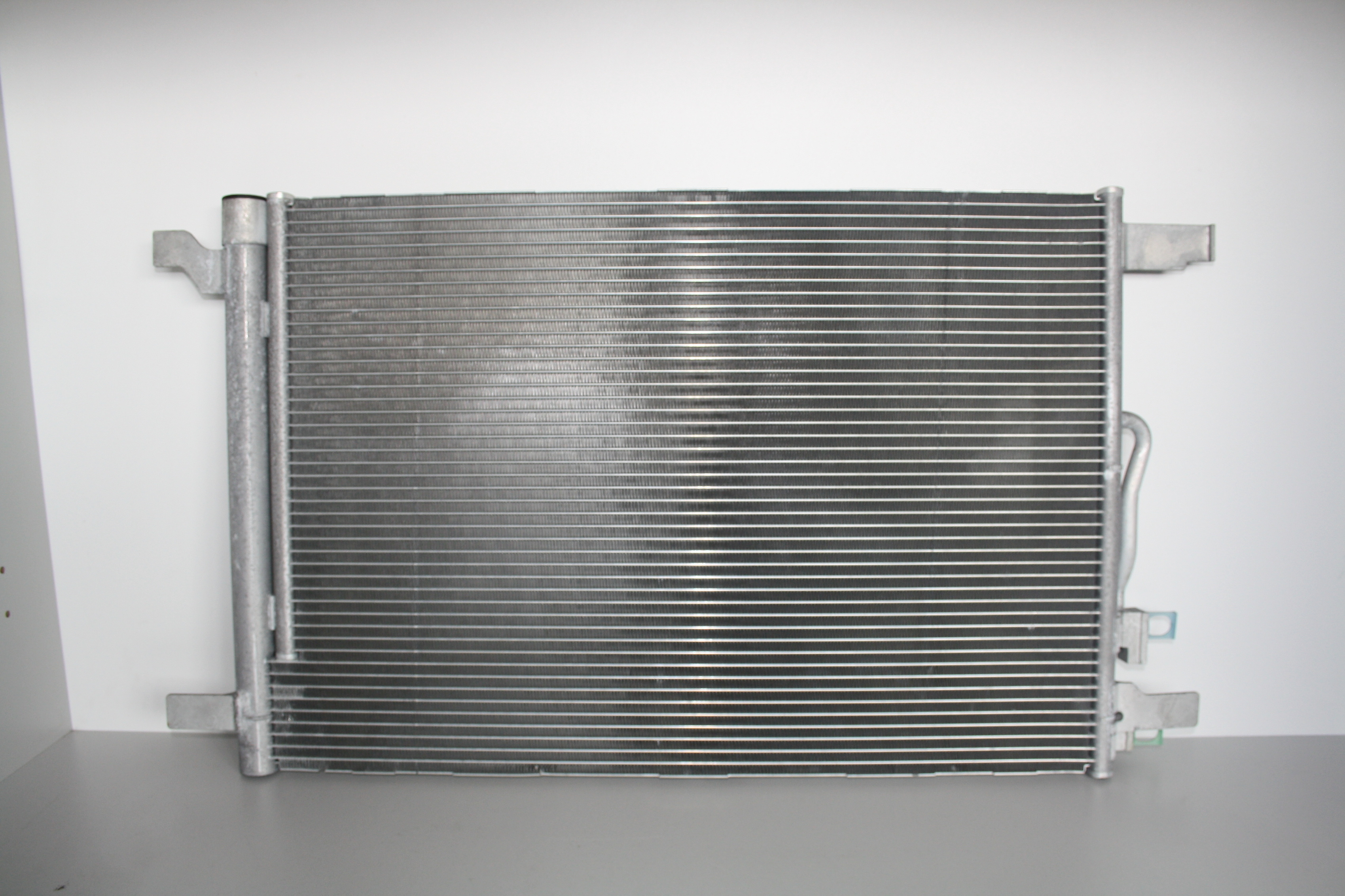 Chladič klimatizace (kondenzátor) 5Q0816411AB