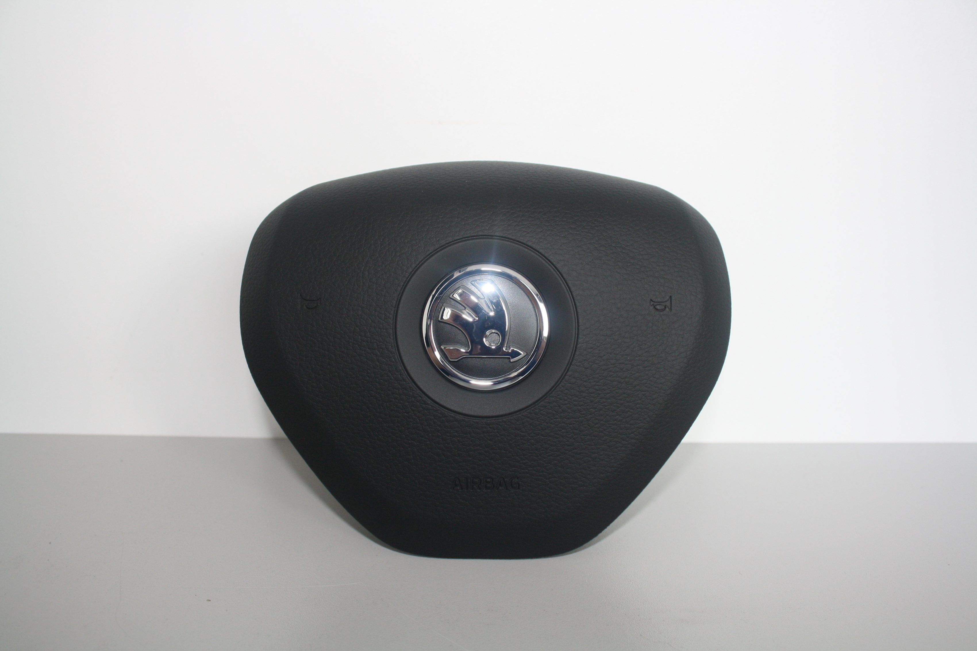 Airbag řidič 5JA880201D