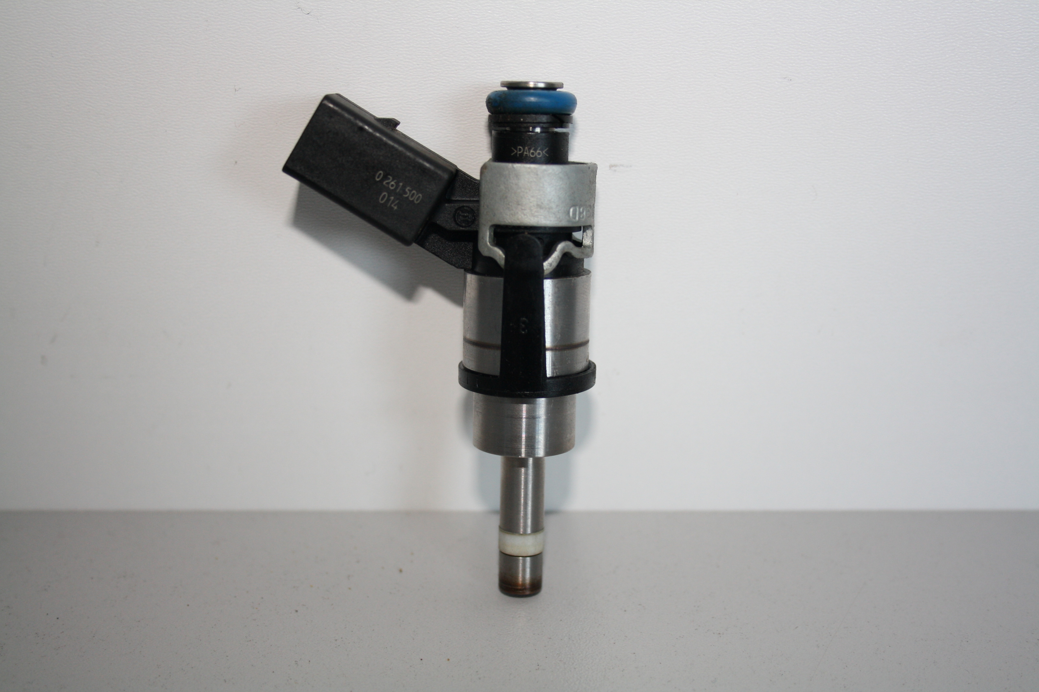 Vstřikovací ventil 06F906036 pro 2,0 FSI - použitý