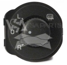 Spínač zpětného zrcátka