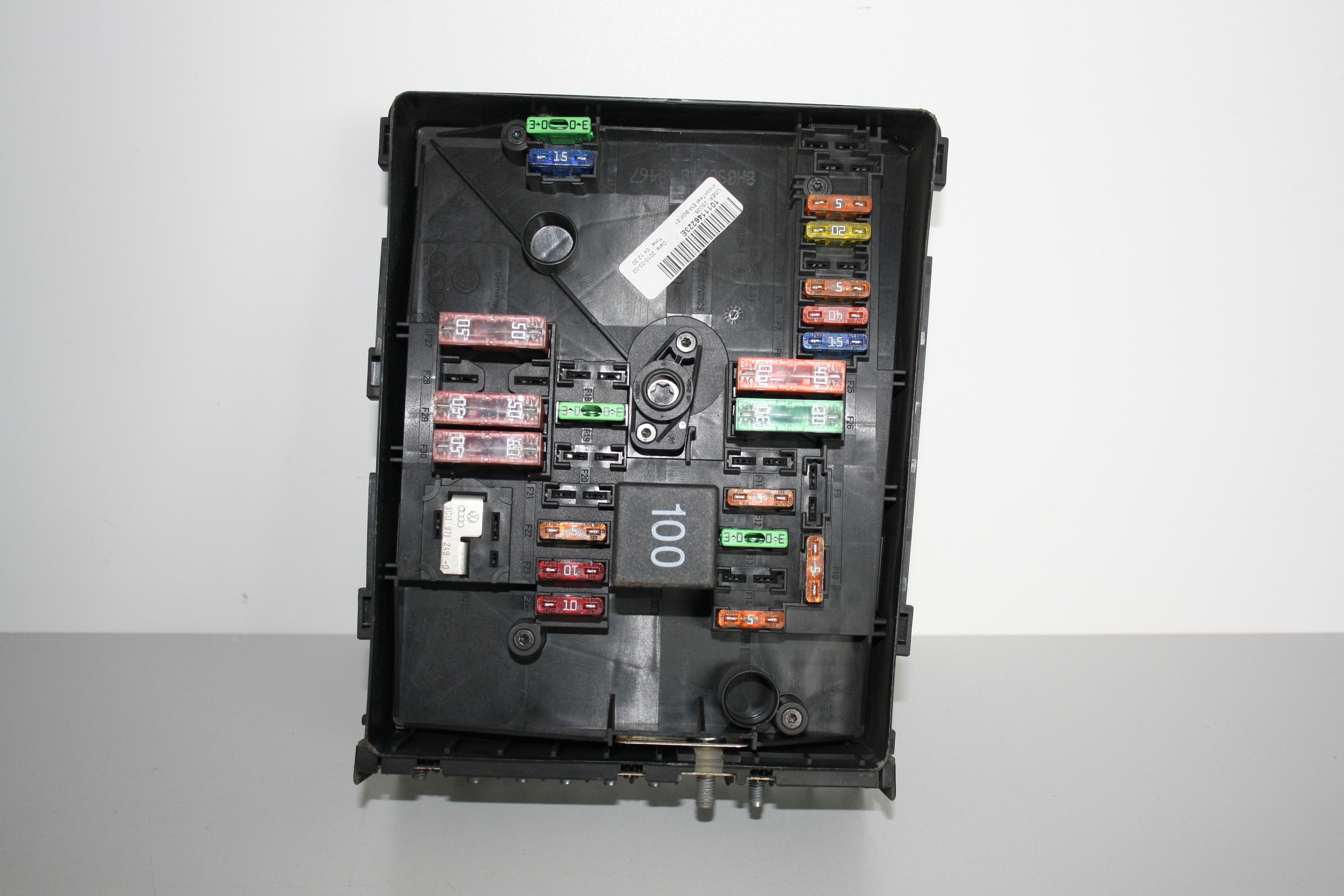 Pojistkový blok 1K0937125D