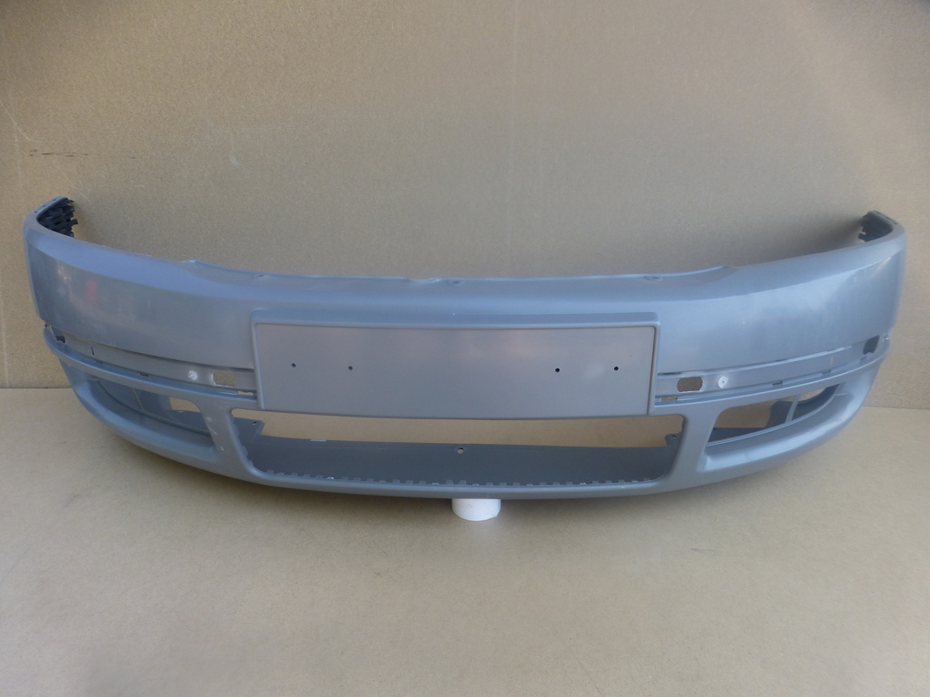 Přední nárazník Škoda Superb I