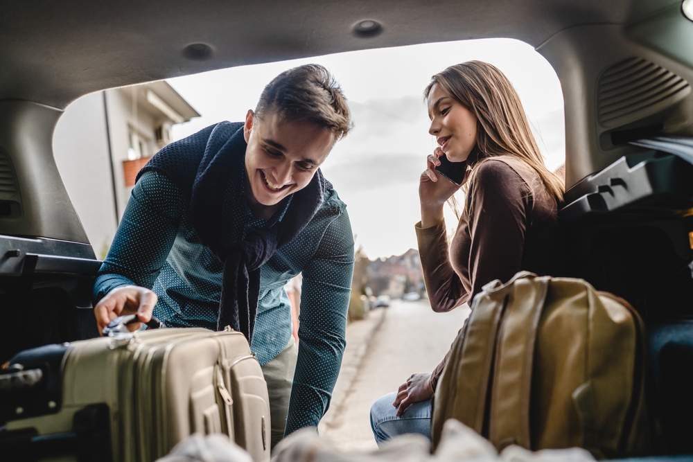 Jak správně a bezpečně převážet v autech zavazadla a předměty?